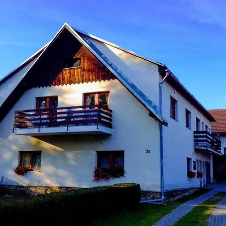Apartman U Frysavky Frysava ภายนอก รูปภาพ