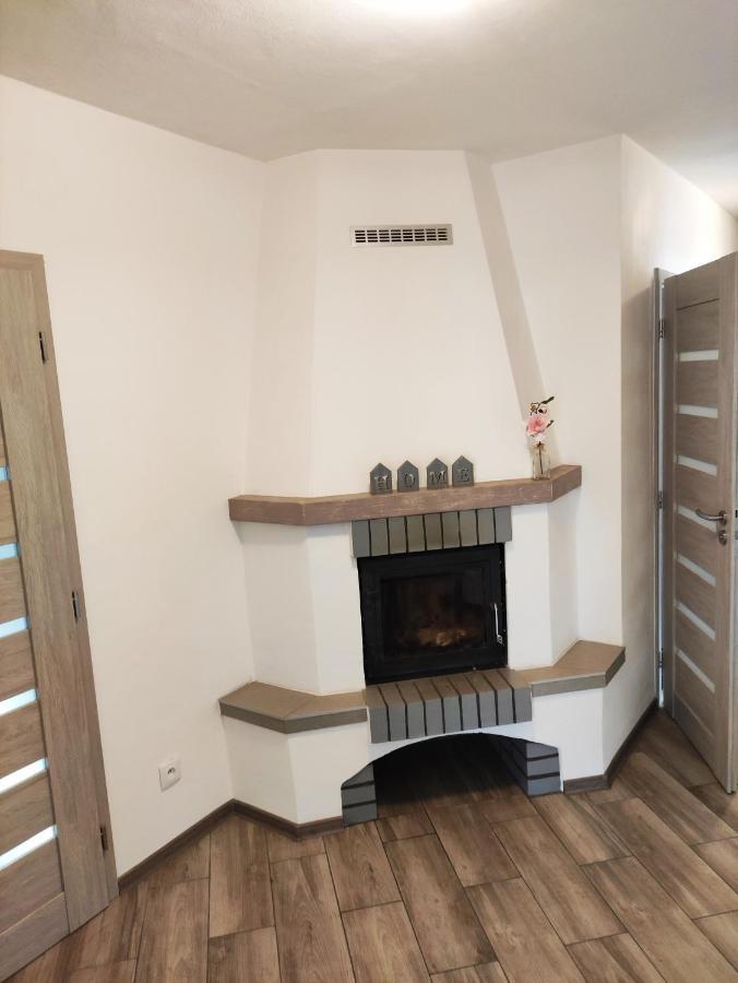 Apartman U Frysavky Frysava ภายนอก รูปภาพ