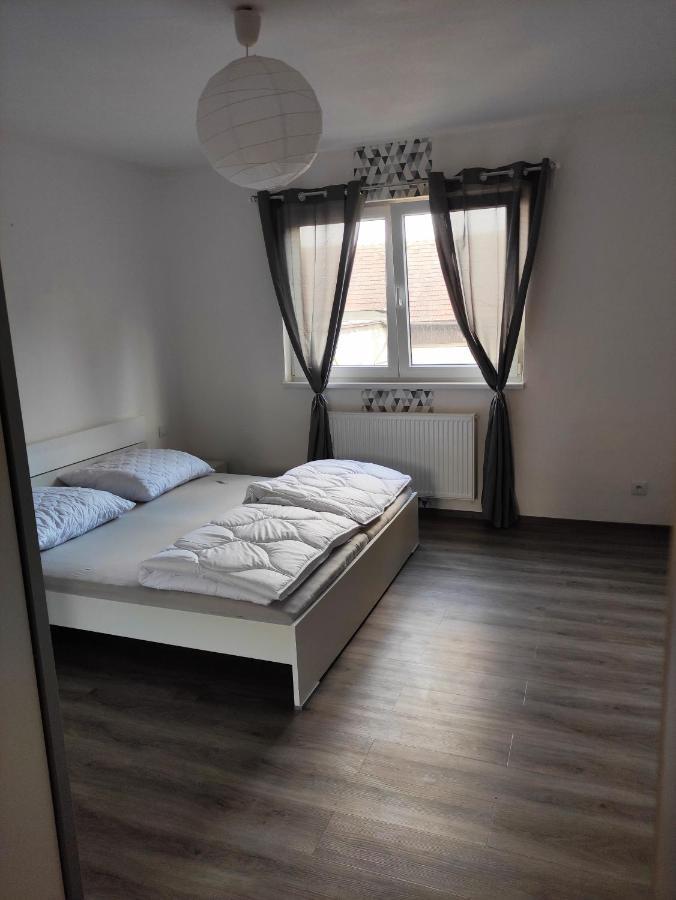 Apartman U Frysavky Frysava ภายนอก รูปภาพ